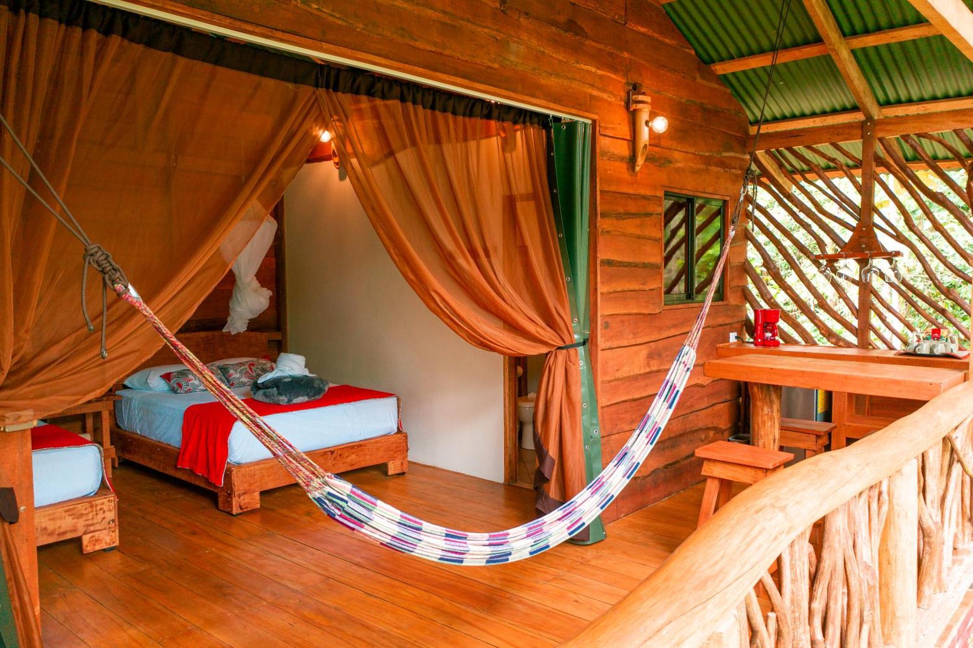 La Tigra Rainforest Lodge La Fortuna Екстер'єр фото